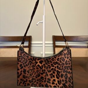 Unbranded Leopard Print Shoulder Bag - NWOT